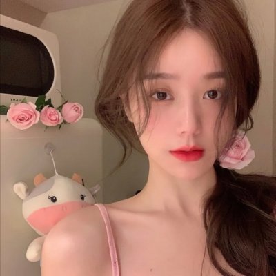 金发奇女